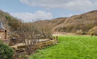 Host & Stay - the Lobster Pot