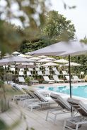 Red's Redaelli Hotel
