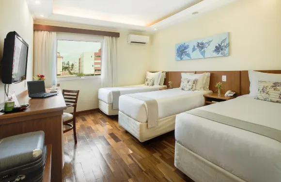 維涅杜廣場酒店