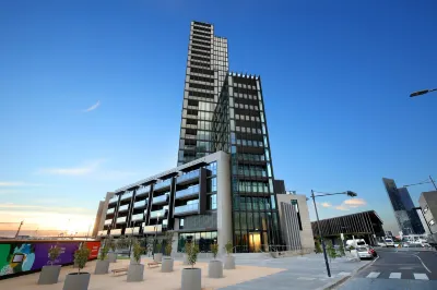 Orange Stay at Collins Wharf Hotels near Southern Cross