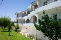 Sokrates Studios Hotels in Charaki