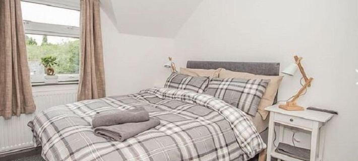 Featherbed Cottage Hotels in Coventry