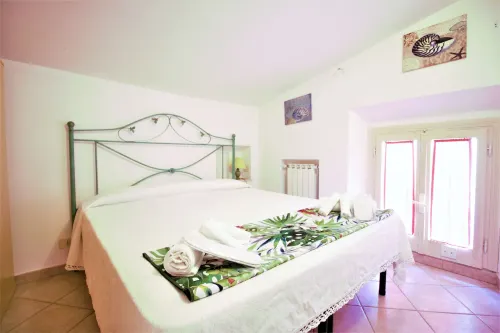 Holidaycasa Macca - Confortevole e Con Vista Mare