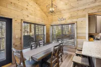 Hillside Hideaway 3 Bedroom Cabin by RedAwning Hotels in Sevier County