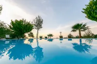 ที่พักอยู่ภูเขาโอลิมปอส - สระว่ายน้ำแบบอินฟินิตี้