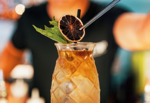 2. 부티크 호텔 콘..