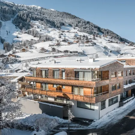 Sporthotel Chalet Отели в г. Блуденц