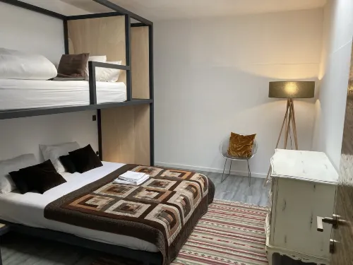 Caruma Surf Hostel