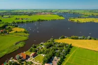 Waterlodge Iisf Gel Hotels in Heerenveen