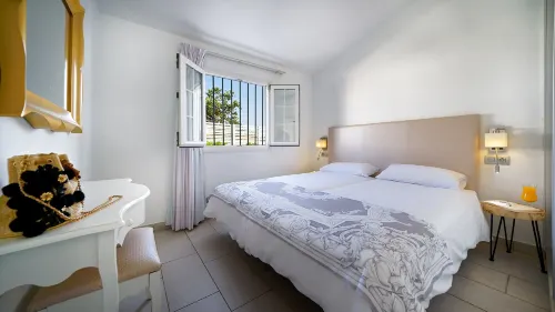 Bungalows Adonis