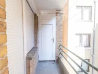 Bright Apartment with Direct Sea View