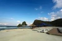 Azana Essence Villa Tabitha Lombok Hotels in Mertak