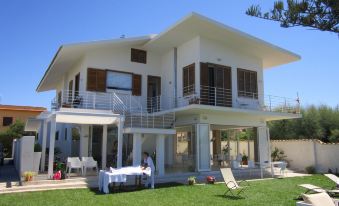 Suitebeach b&b and Resort