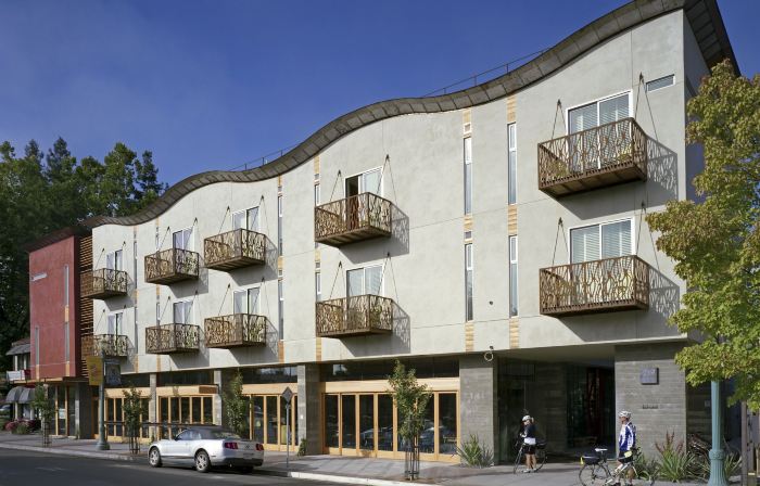 H2Hotel
