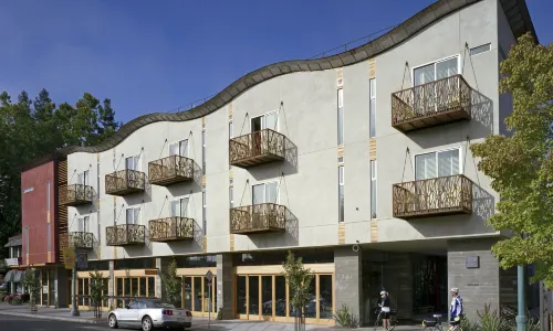 H2Hotel