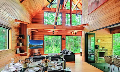 Phoenix Chalets by Hhg