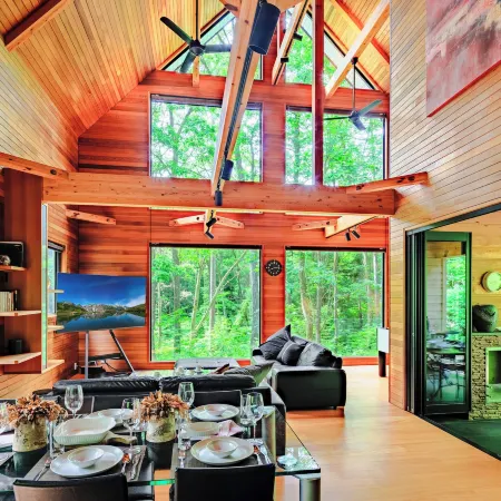 Phoenix Chalets by Hhg