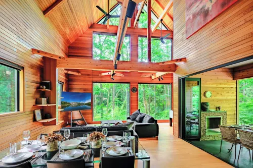 Phoenix Chalets by Hhg - 5-Star