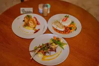 Ondo House - breakfast