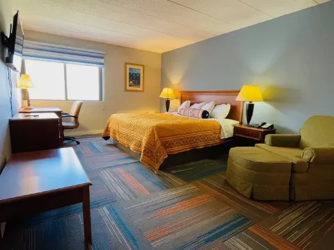 神祕河套房酒店