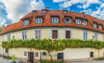 Kavenija Apartmaji - Free Parking