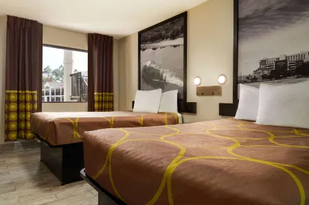 Super 8 by Wyndham Ocean Springs Biloxi