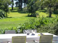 European-Inspired Country Home Walking Distance to Bundanoon Village Hotels in Bundanoon