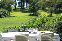 European-Inspired Country Home Walking Distance to Bundanoon Village Hotels in Bundanoon