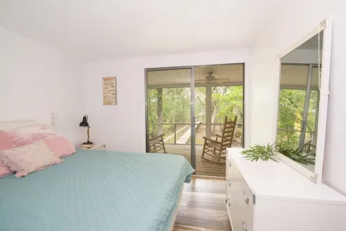 Suwannee River Hideaway Hotel di Lafayette County