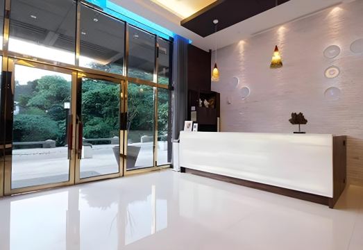 골든 핫 스프링 온천 시설