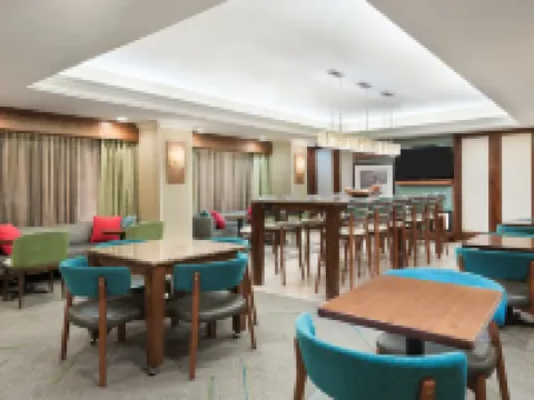 ハンプトン  イン  エレントン / ブレーデントン マナティのホテル