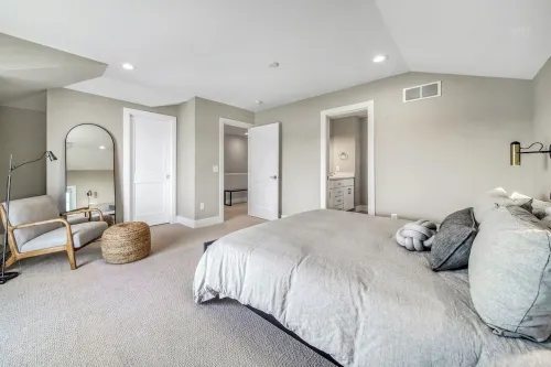 Hot Tub - Game Room - Saugatuck/Douglas - Three Bedroom - Sleeps 8