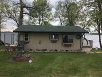 Cozy Lake Sallie Cabin With Outstanding Views & Lakefront on 2 Lakes! Hotels in Becker County