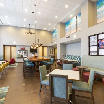Hampton Inn & Suites Fort Myers-Colonial Blvd.
