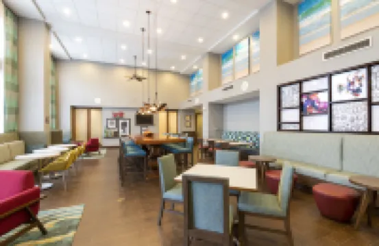 Hampton Inn & Suites Fort Myers-Colonial Blvd.