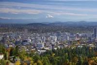 Enormous Covered Patio with Fire Table and Views - Stunning Retreat Hotels in Clackamas County