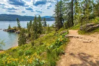Charming Retreat with Fire Pit and Mini Gym - Inviting Getaway Hotels in Kootenai County