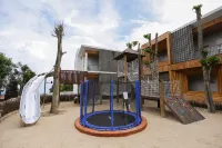 The House Tour Uphill