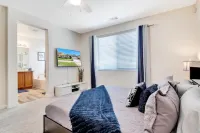 Private Saltwater Pool and Spa in Gated Community - Stunning Oasis