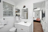 Stylish Tiny Home with Modern Amenities - Charming Chic Hideaway