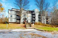 Gateway A4 Hotels in Mendon