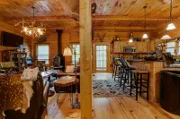 Hot Tub and Stunning Mountain Views - Charming Log Cabin Retreat