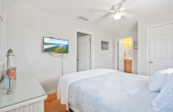 Stunning Gulf Views and Private Pool - Charming Waterfront Retreat 多芬島酒店