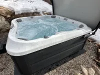 Secluded Haven - Panoramic Views, High-Speed WiFi