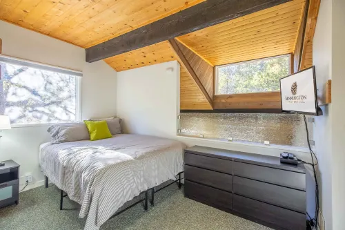 Air Conditioning and Gas BBQ Grill Near Village and Resort - Cozy Haven
