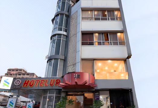 UR 호텔 알라하바드 외관