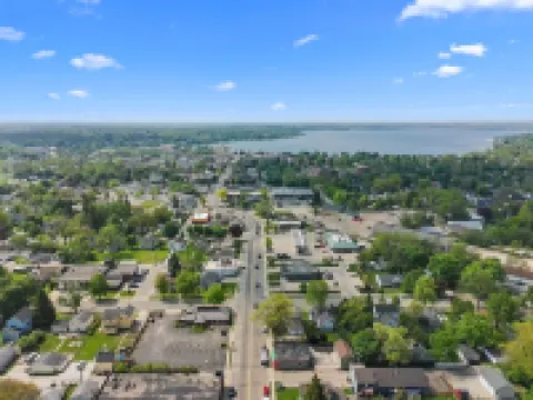 Pedal II - Private 2 Bedroom Apartment Close to Town ~ Walk Everywhere!