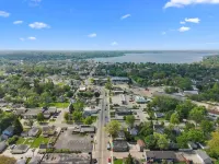 Pedal II - Private 2 Bedroom Apartment Close to Town ~ Walk Everywhere!