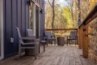 Pedal and Plunge in Bella Vista! Sauna+ColdPlunge+HotTub+PingPong+PoolTable