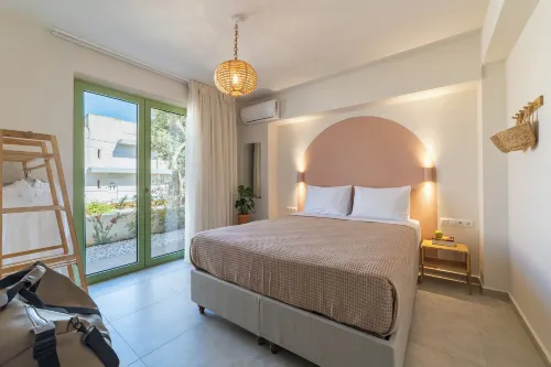Kallisti Stay Hotels in Artemida